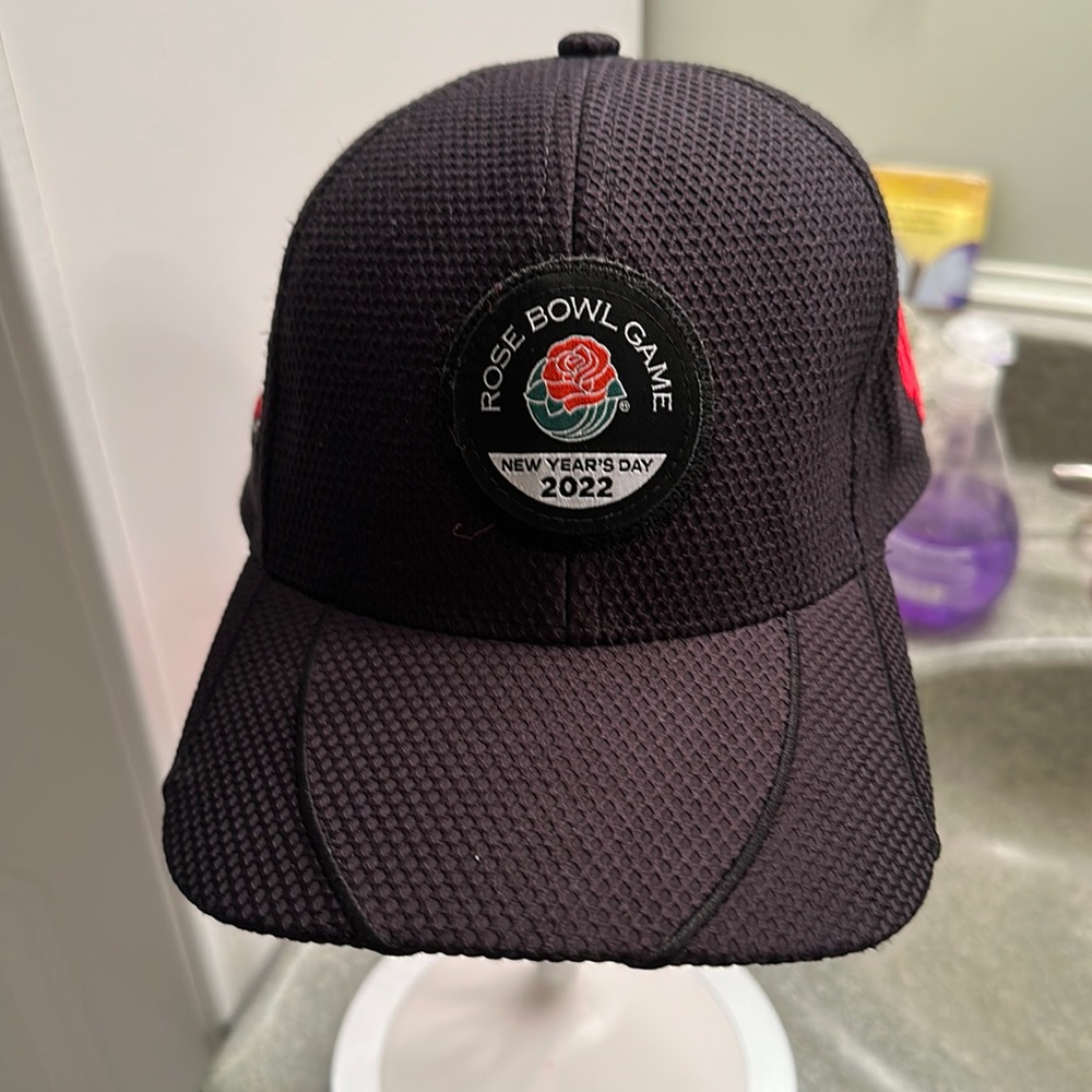 2022 Rose Bowl hat